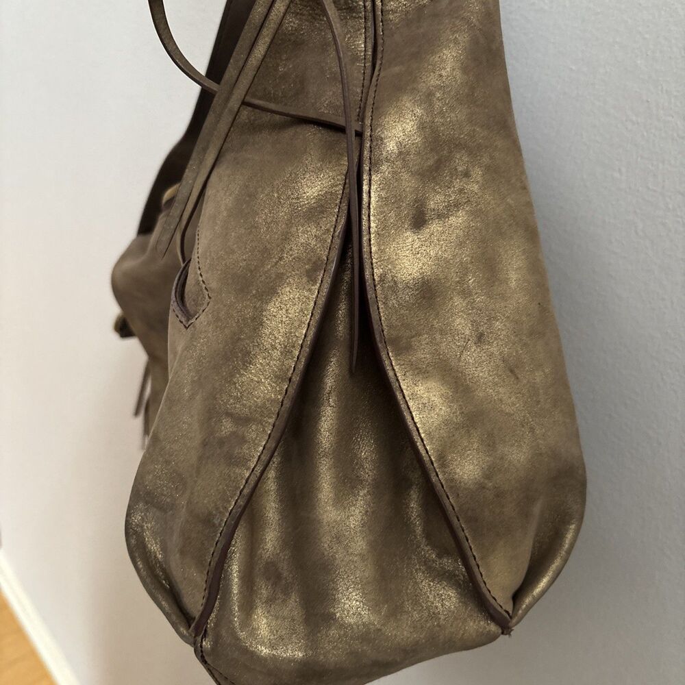 HOBO INTERNATIONAL Gold Metallic Fluted Tassel Biker Y2K Grunge Festival Satchel - Picture 3 of 6